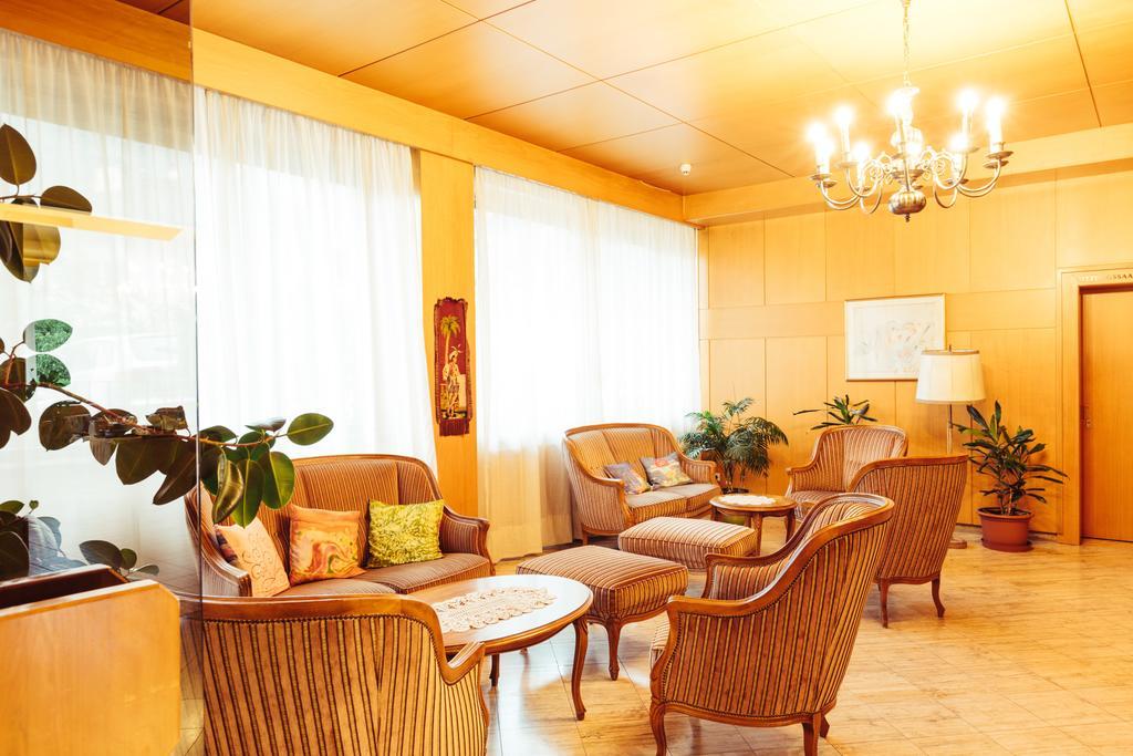 Bio Hotel Kaufmann Ora / Auer Dış mekan fotoğraf